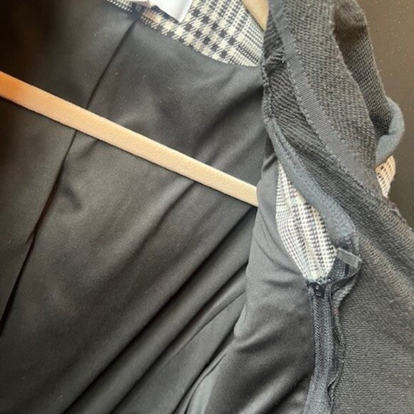 EVEREVE - Plaid Blazer - Removable hood - Size Small - Picture 4 of 5